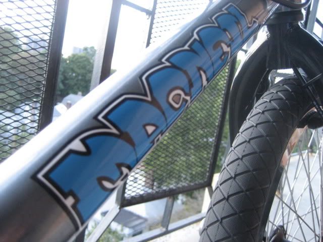 http://i230.photobucket.com/albums/ee105/kmpap/Mac5.jpg