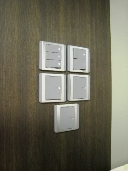 clipsalswitch1.jpg