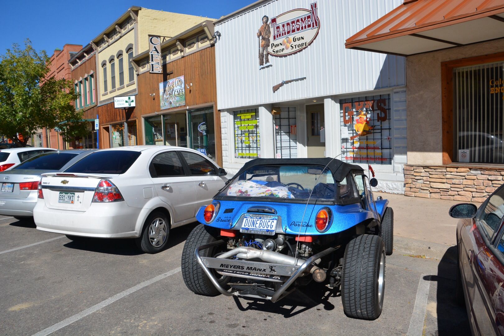 Image may have been reduced in size. Click image to view fullscreen.