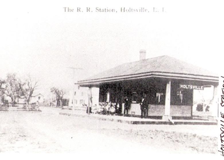 Old Photos of the Holtsville Train Station & Trolley