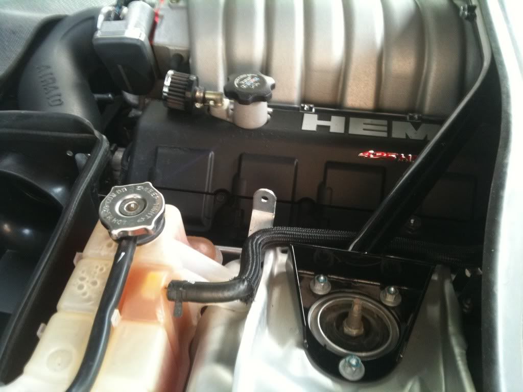 Serious Metal Strut Bar Installed on the SRT8...... Charger Forums