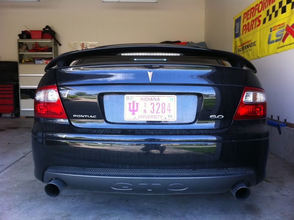 Stock exhaust hitting rubber donut on driveshaft?? LS1GTO Forums