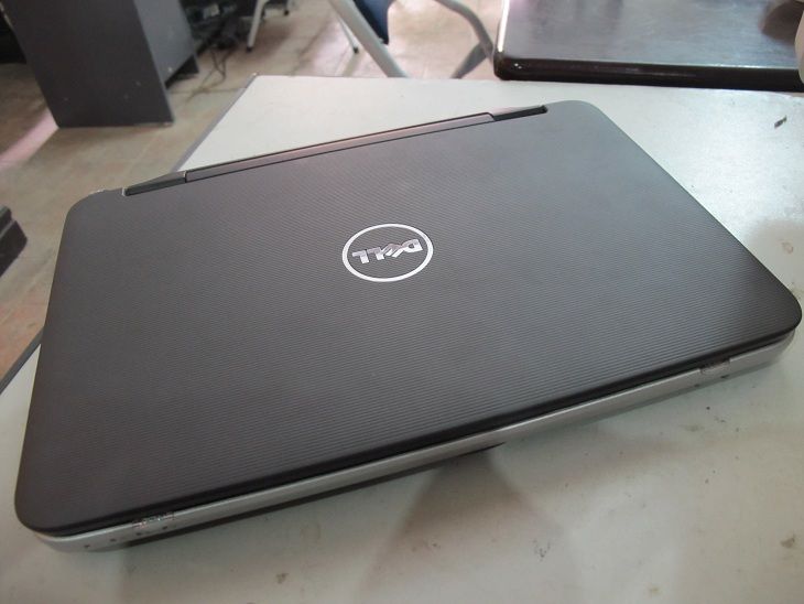 Bán laptop dell dòng vip vga rời 2G gia SVHS - 1