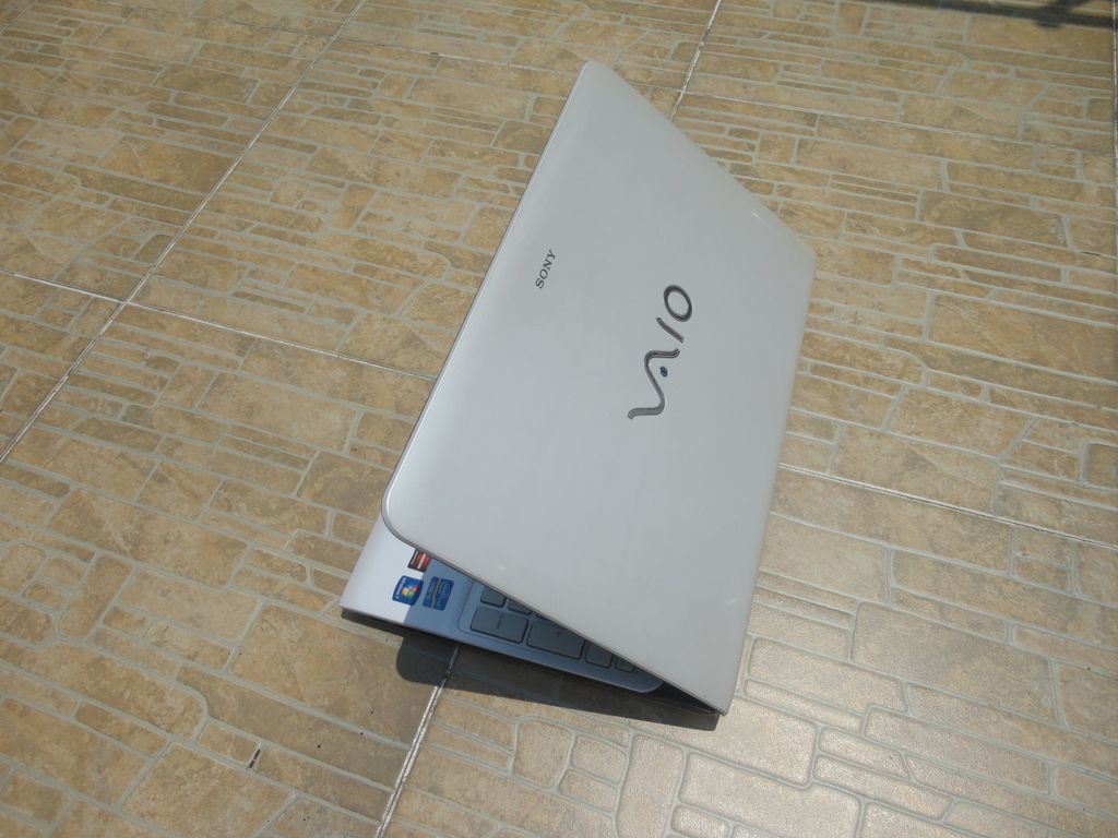 Sonyvaio i5 3230m vga rời 3g - 2