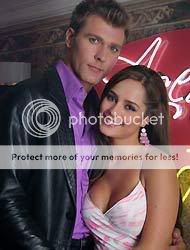 http://i230.photobucket.com/albums/ee309/telenovelasfans1/Ana%20Lucia%20Dominguez/gringos_wedding_3_050407.jpg